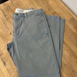 Lands' End Men's Gray Chinos
